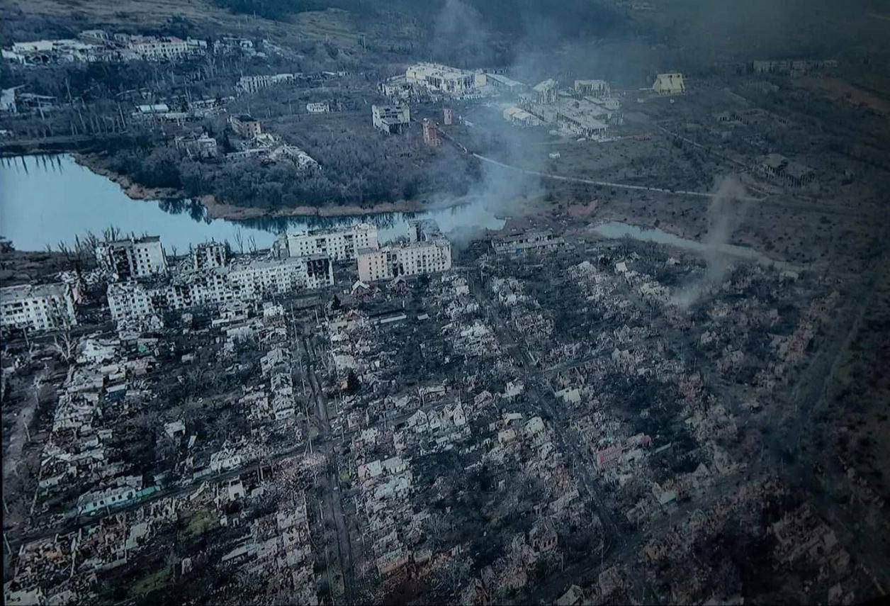 Bakmut city in Eastern Ukraine looks like this now, photo published January 10, 2023