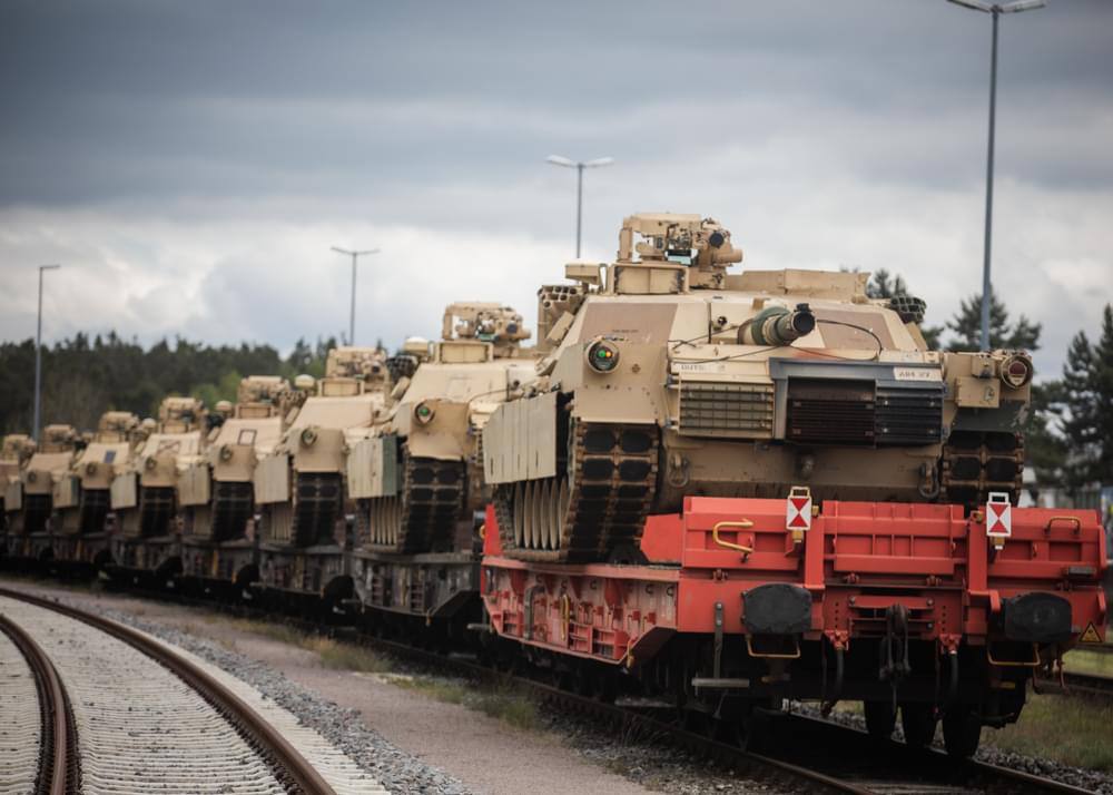 The arrival of American Abrams M1A1 tanks at the Grafenwer training ground in Germany for the training of Ukrainian tankers, Ukrainian Military Start Mastering American M1 Abrams Tanks in Germany, Defense Express