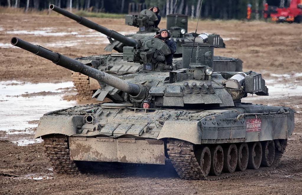 russian T-80UE-1