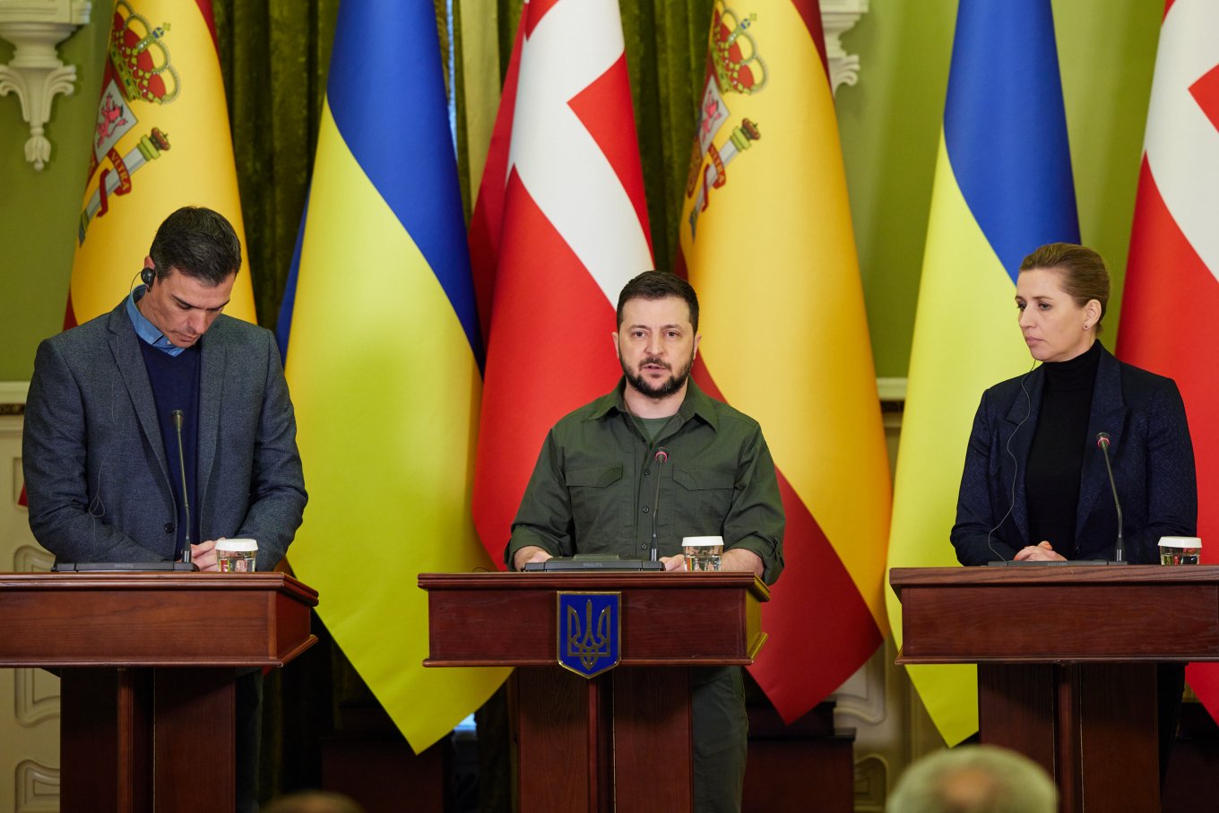 Defense Express / Meeting of the President of Ukraine with the Prime Ministers of Spain and Denmark / Day 57th of War Between Ukraine and Russian Federation (Live Updates)