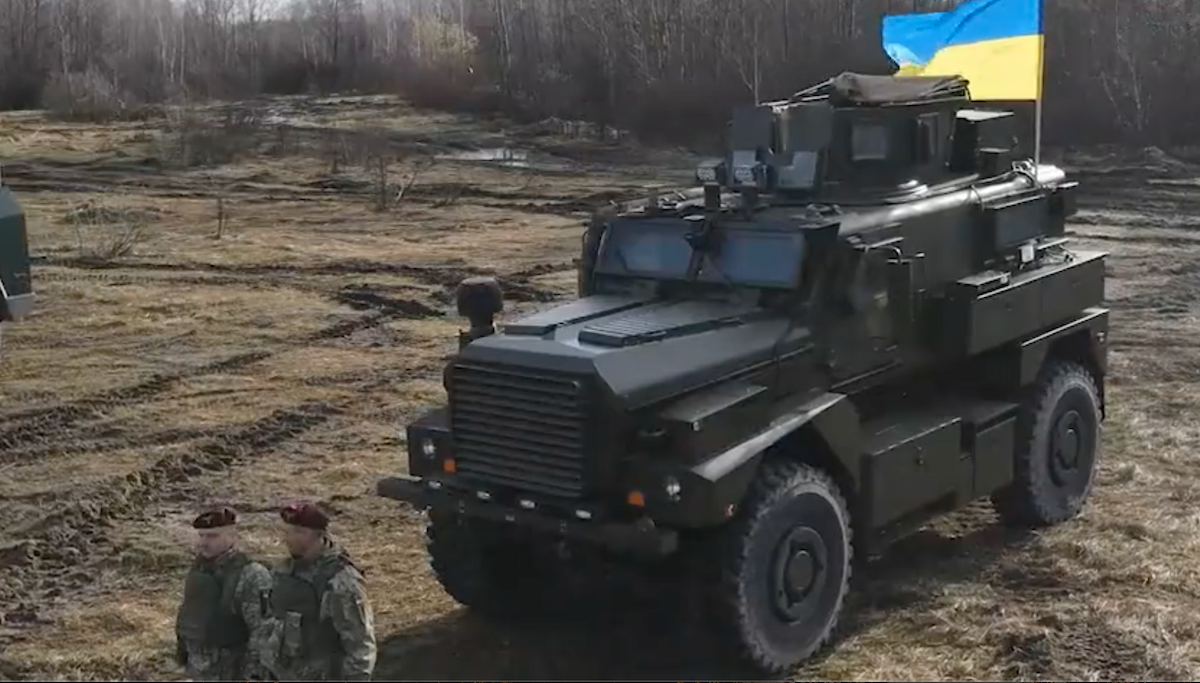 The First Test Of Ukrainian Stryker And Cougar Vehicles (Video ...