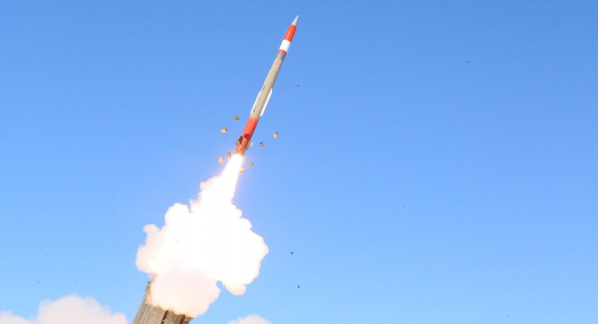 PAC-3 MSE surface-to-air missile launch from Patriot SAM system / Photo credit: U.S. Department of War