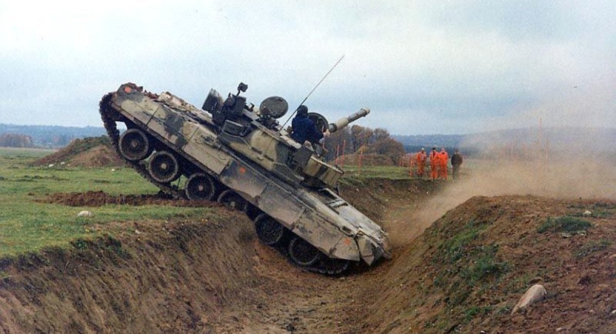 russian T-80U during tests in Sweden, 1993–1994 / Archive photo credit: Broń Pancerna