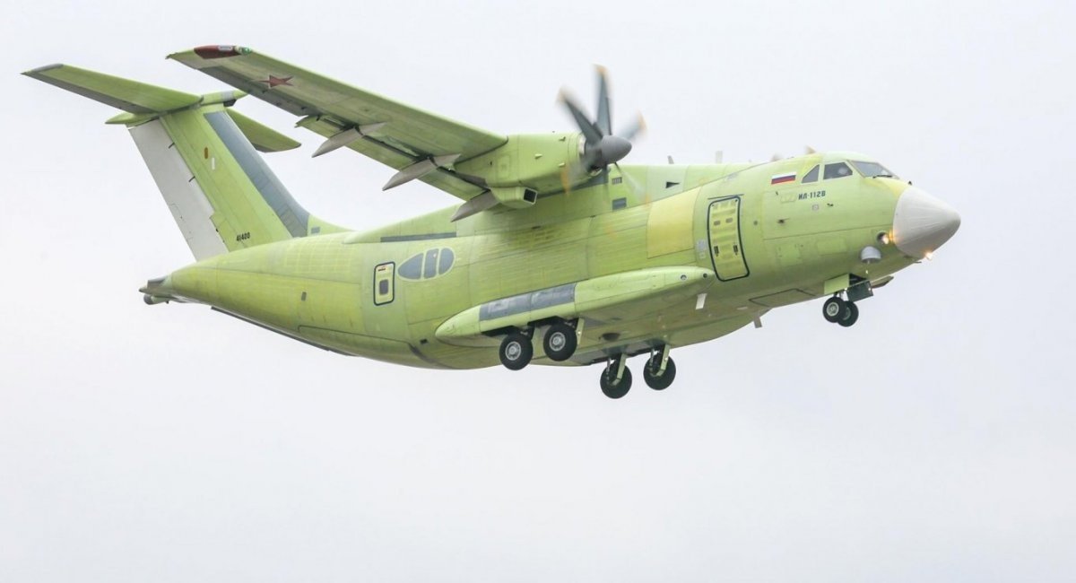 IL-112V prototype during a flight / Open source archive photo