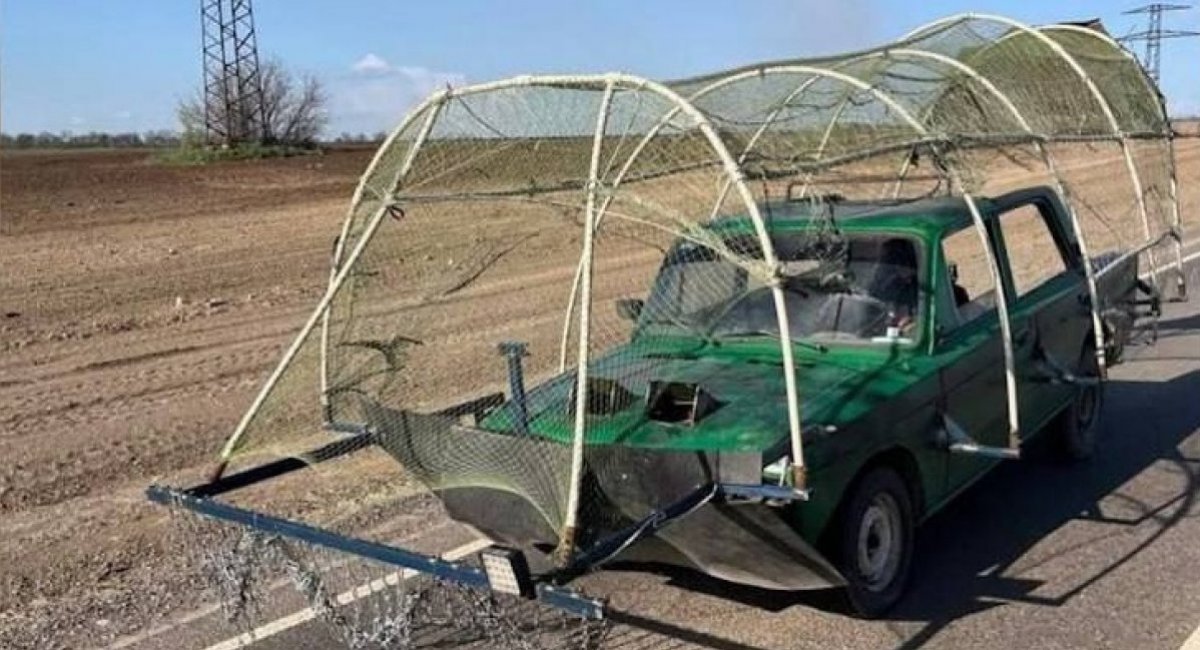 A russian modified combat car spotted in Ukrainian warzone / Photo credit: 