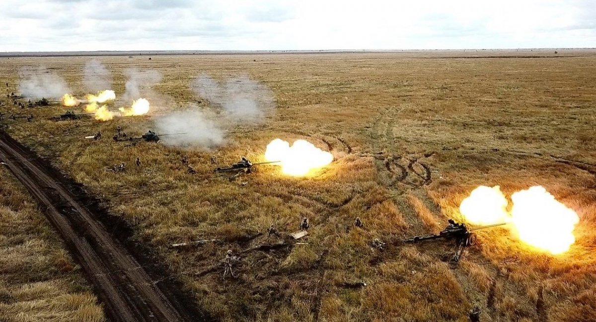 Ukrainian Artillery Units Switching over to 155mm NATO Caliber
