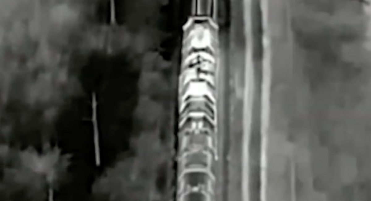 russian locomotive hauling a fuel train / screenshot from video 