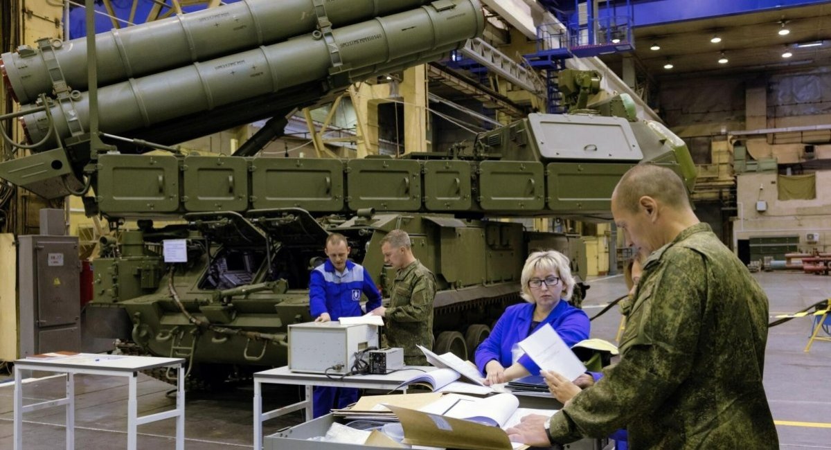 Illustrative photo: military production at Almaz-Antey enterprise in Ulyanovsk, russia, fall of 2023 / Photo source: russian defense ministry