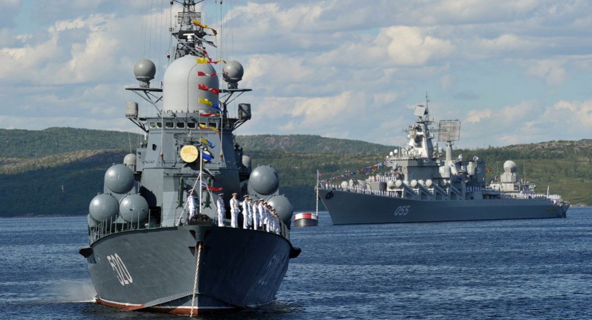 russia Uses Landing Ships to Mine Novorossiysk Sea Port Harbor ...