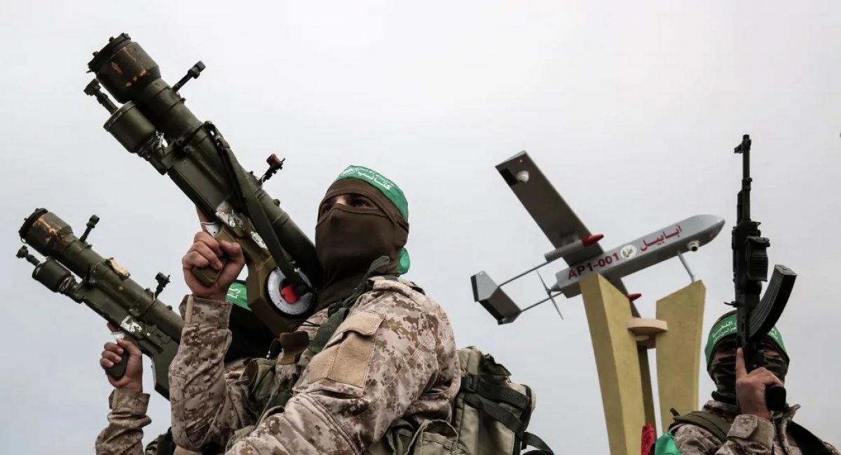 Illustrative photo: Hamas militants with man-portable missiles / Photo credit: AFP