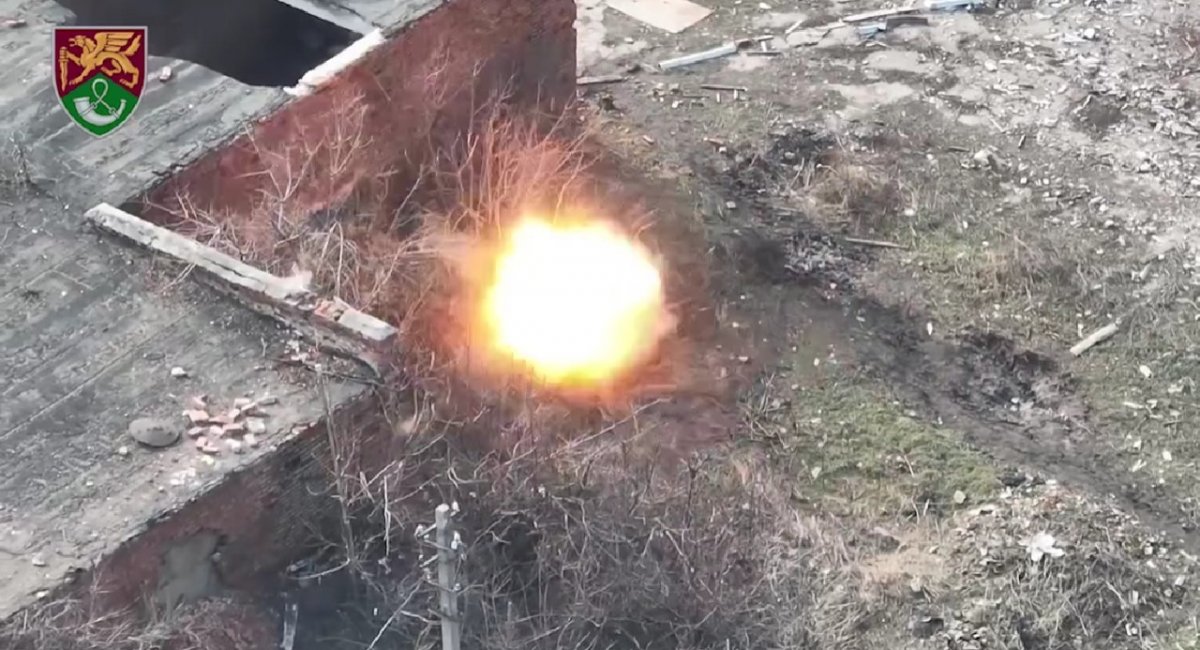 Ukrainian warriors destroyed russian Starlink terminal / Screenshot from the 71st Jaeger Brigade`s video 