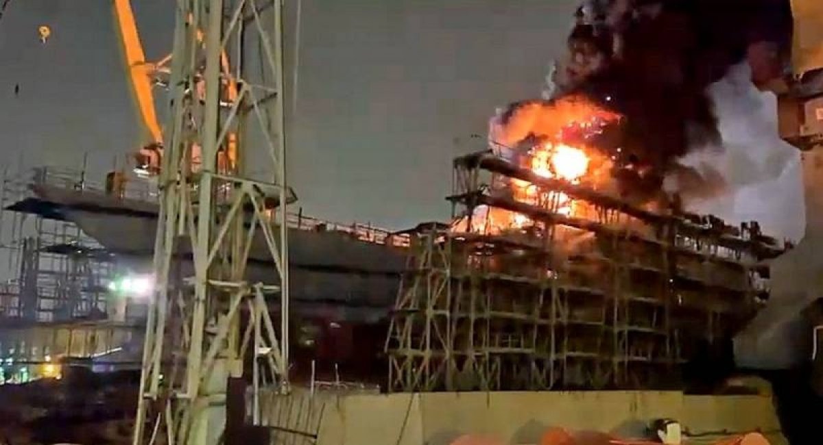 Satellite Imagery Suggests russian Boykiy Corvette Was Effectively Destroyed After Ukrainian Drone Attack in Kronstadt