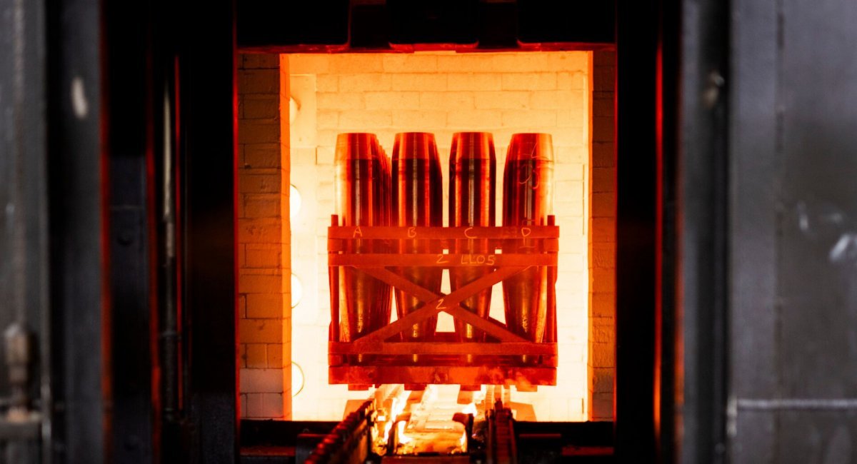 Production of artillery ammunition / Photo credit: BAE Systems