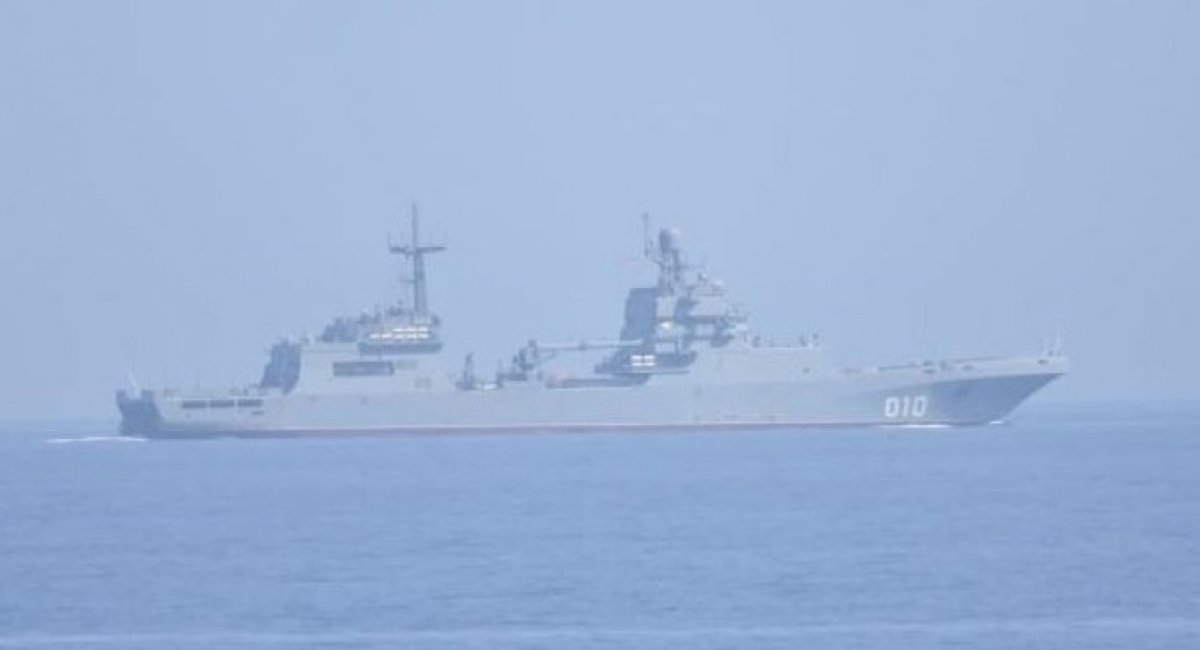 Ivan Gren landing ship of the russian Northern Fleet carrying out logistic tasks in the Mediterranean Sea, April 2024 / Photo credit: Russian Forces Spotter