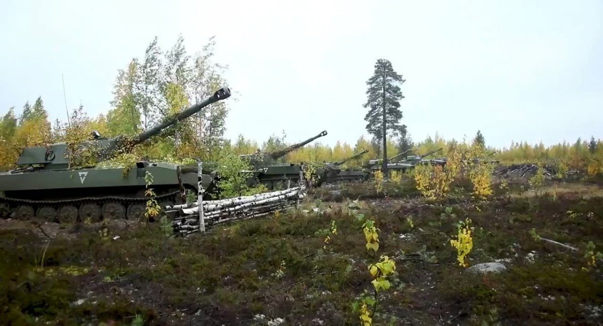 The 2C1 Gvozdika self-propelled gun of the 80th motorized rifle base of the 14th army corps of the Northern Fleet of the russian federation, which directly threatened Finland until February 2022 / Illustrative photo of pre-war times