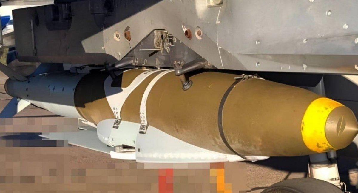 Public image of a JDAM-ER under the wing of a Ukrainian MiG-29 (spring 2024) / Open source photo