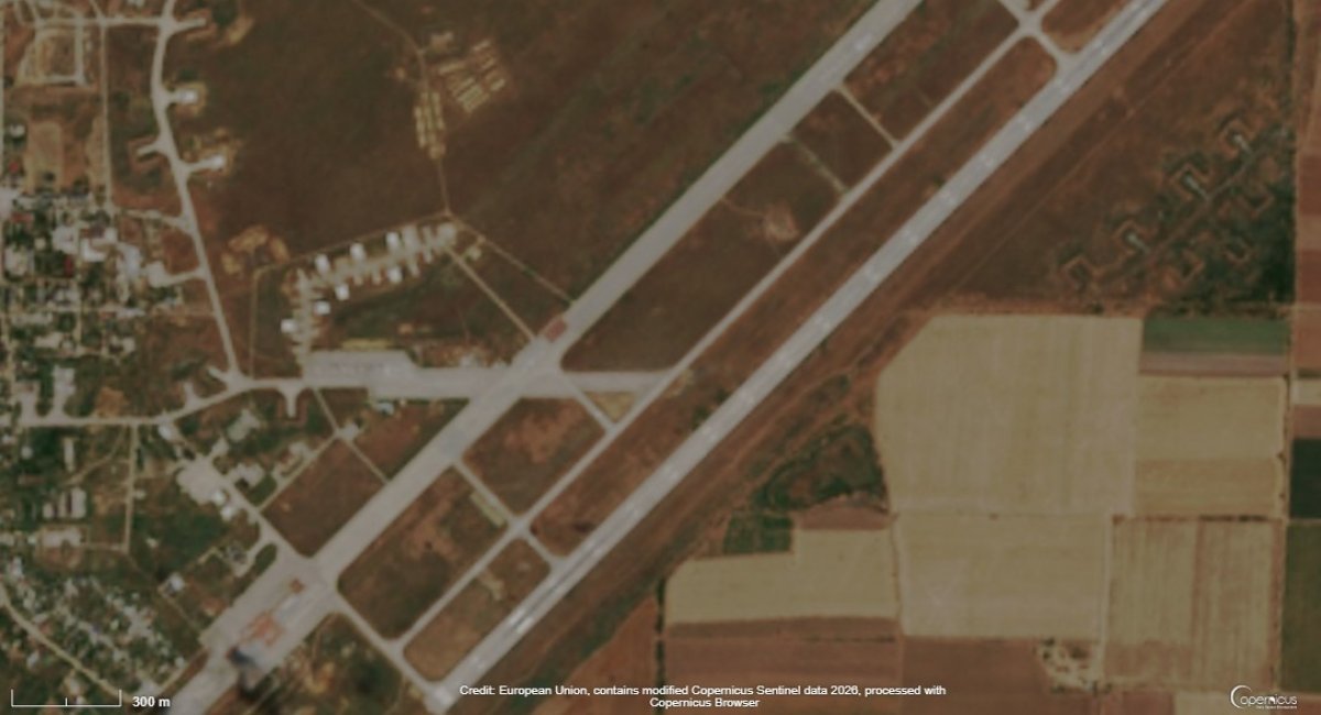  Saky Air Base (russian Aerospace Forces) / satellite imagery: ESA
