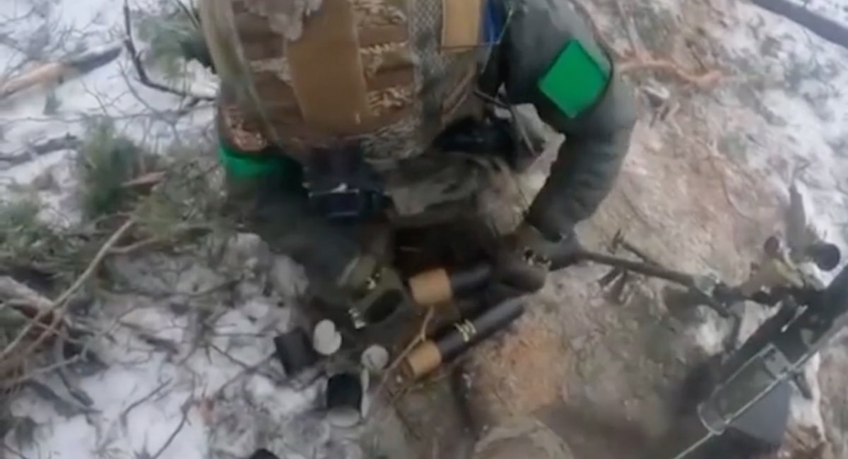 The Special Operations Forces’ warriors in a fight with a g aroup of russian troops in Kreminna / screenshot from video