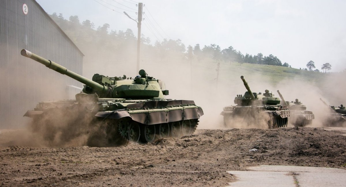 Russia removed from storage hundreds of obsolete armored vehicles, including the T-62 and T-80