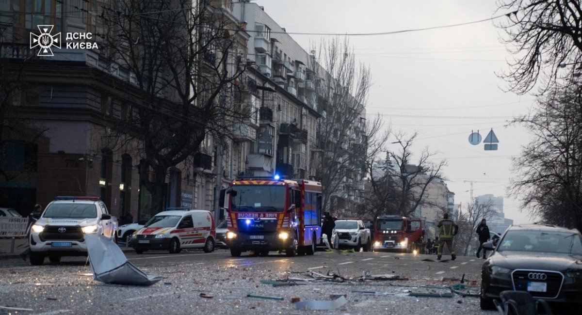 On Friday, December 20, at about 7 am, russian terrorists launched long-range strikes on Kiev