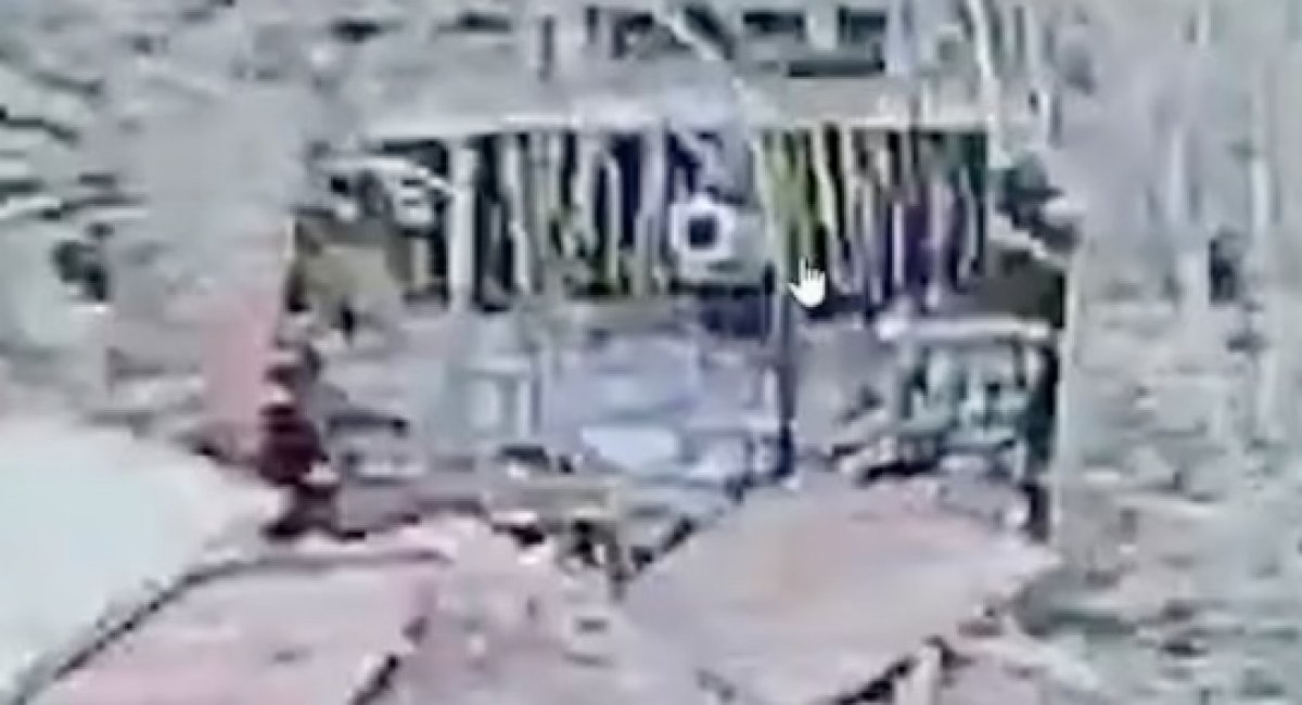 russian tank / Screenshot from video 