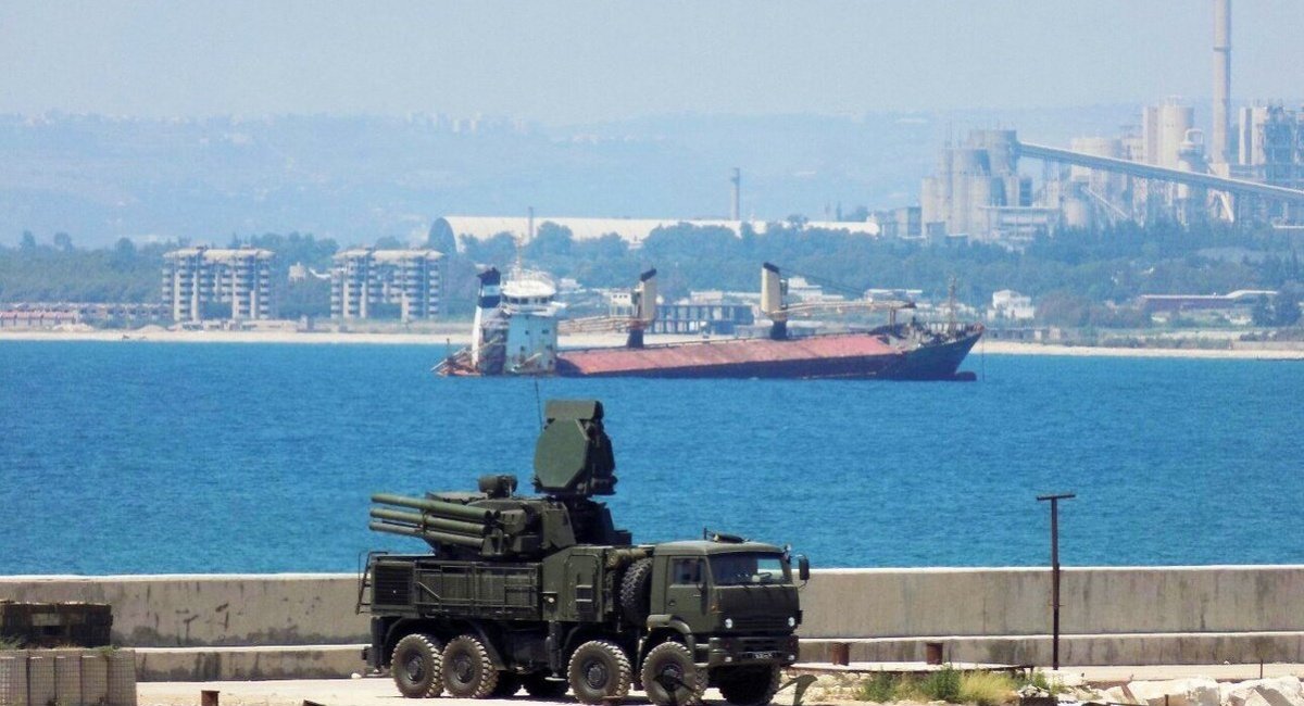 A russian Pantsir-S1 air defense system covering the naval base in Tartus port / Open-source archive photo