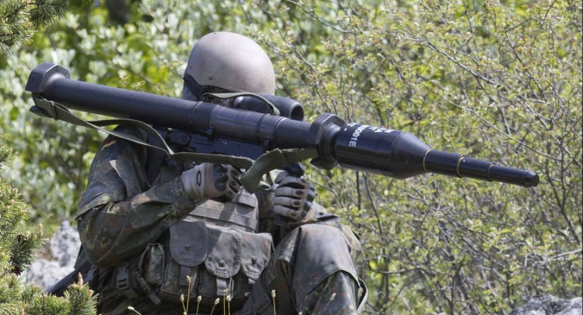 Pzf 3 (Panzerfaust 3) recoilless anti-tank grenade launcher / Photo credit: Dynamit Nobel Defence