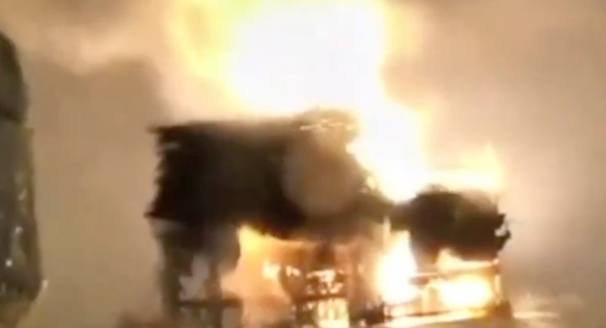 The Syvash self-elevating drilling platform / screenshot from video 