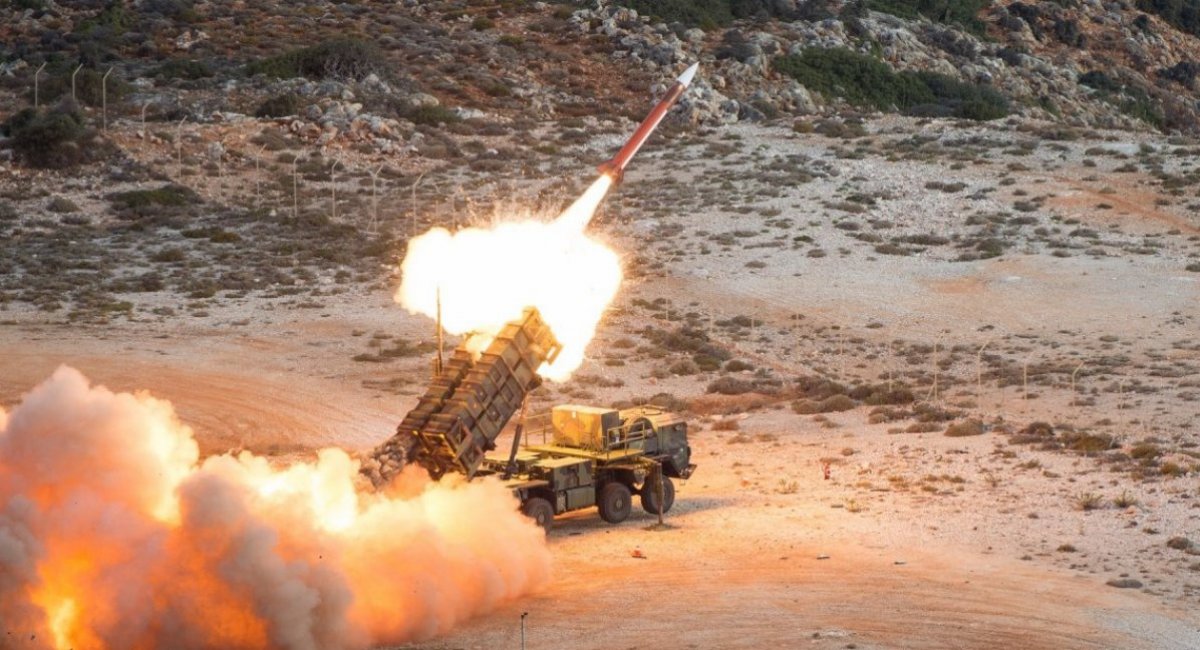 Launch of the PAC-2 GEM-T from the MIM-104 Patriot / Photo credit: Bundeswehr