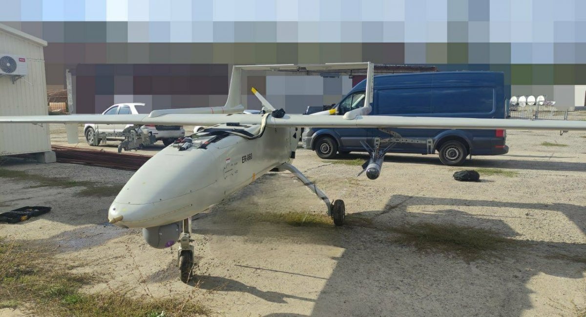 This Mohajer-6 is in a pretty good shape for a downed drone / 