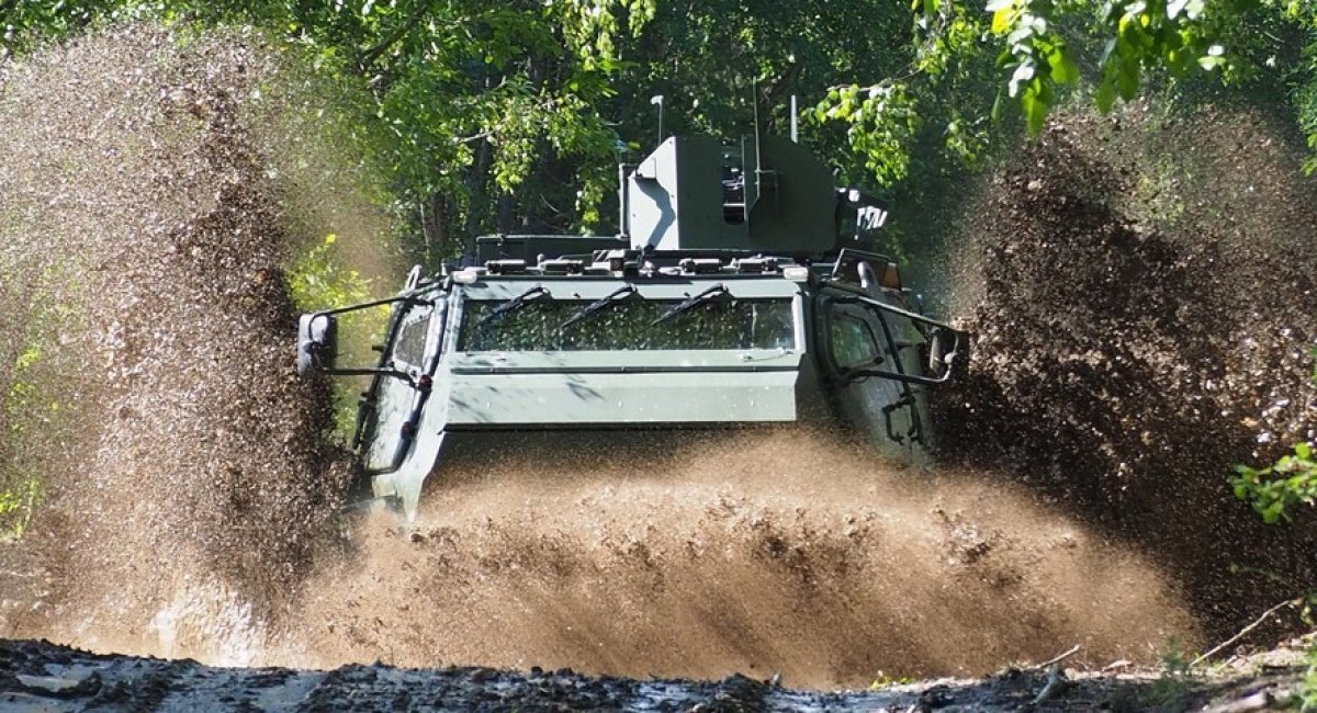 Finnish Patria 6x6 wheeled armored personnel carrier / Photo credit: Patria