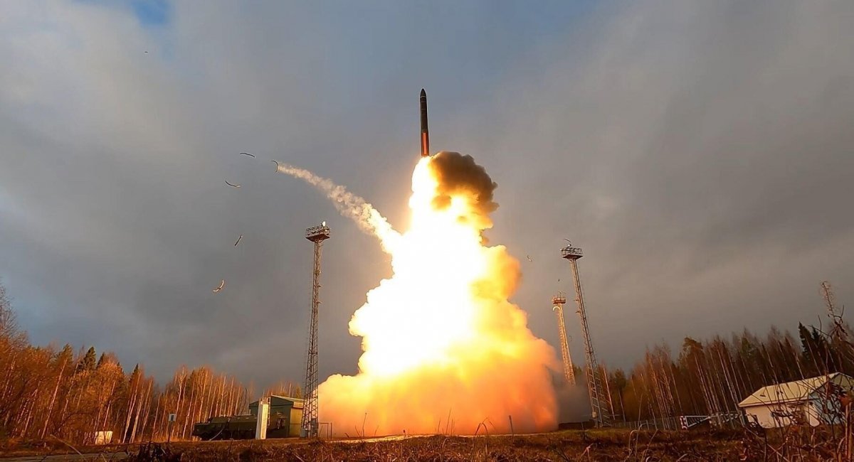 Launch of the RS-24 Yars ICBM, which serves as the basis for the Oreshnik IRBM
