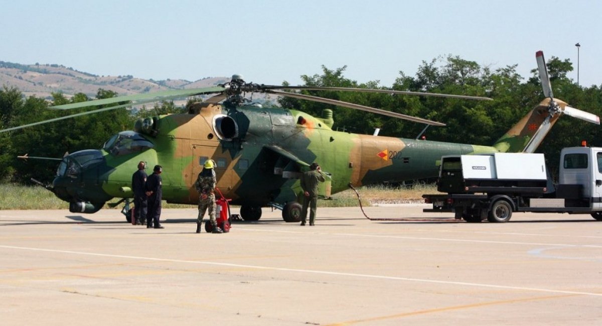 Preparation for takeoff of the Mi-24V helicopter of North Macedonia Air Brigade / Illustrative photo from open sources