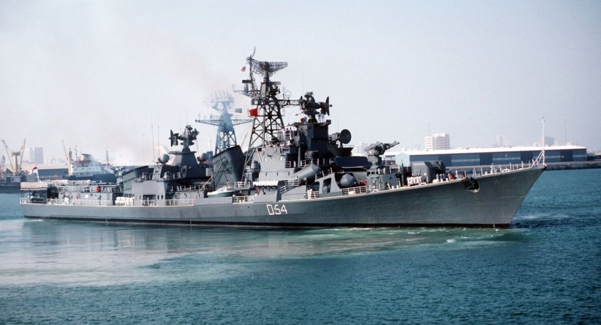 India Puts BrahMos on Mykolaiv-Built Soviet Destroyers, Ranvir Class ...