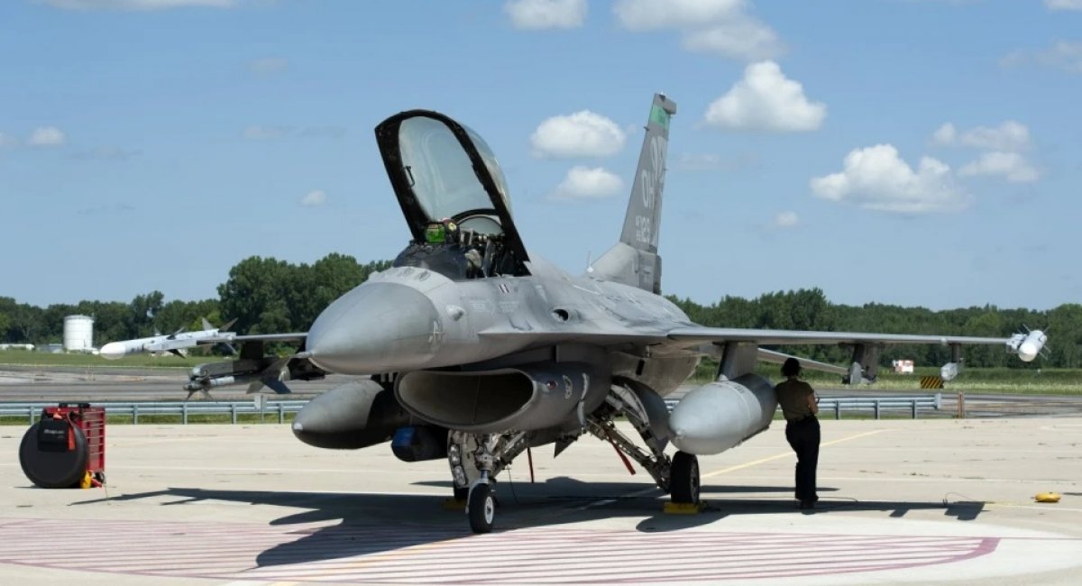 F-16 Fighting Falcon multirole fighter / Photo credit: U.S. DoD