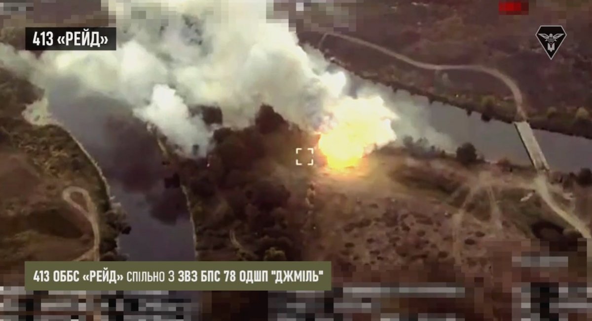 Ukrainian forces, aided by the HIMARS, obliterate rare russian Zemledeliye mining vehicle during a counteroffensive near the Seym River / screenshot from video 