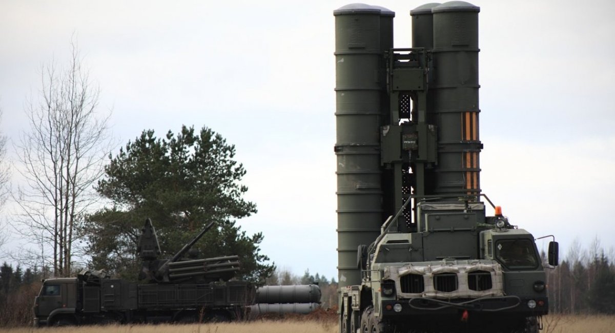 The enemy redeploys air-defense system / Open source photo
