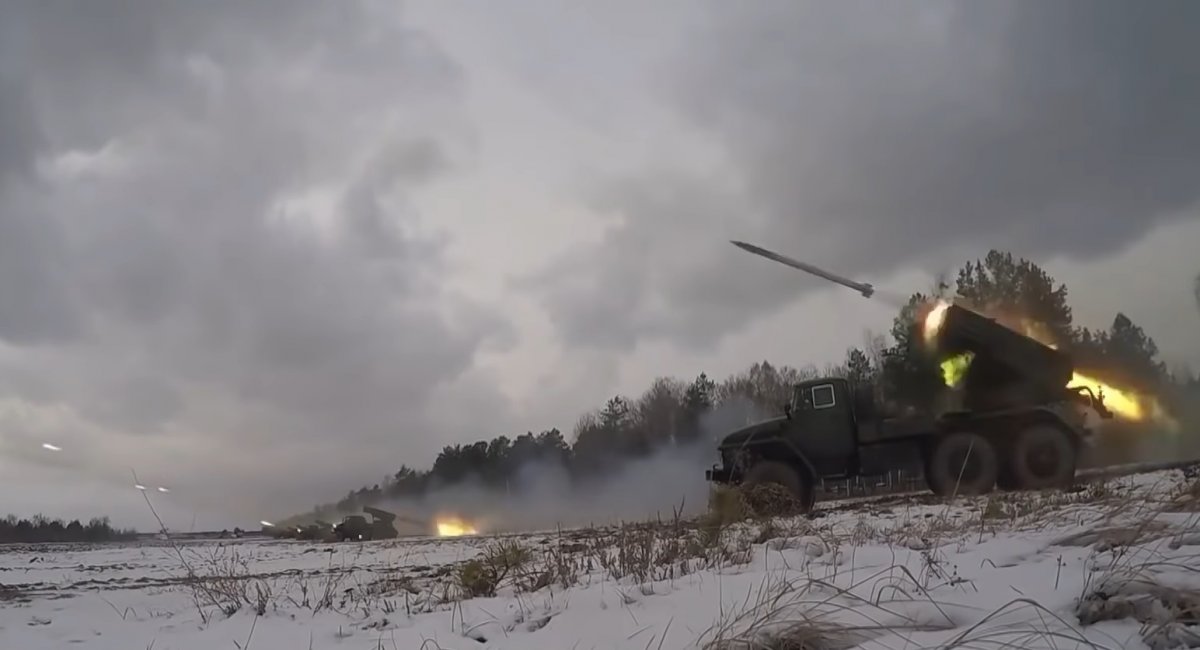 Russia and Belarus hold joint military exercises amid threat of Russian invasion to Ukraine