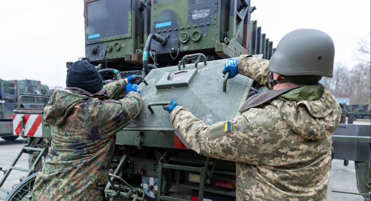Ukrainian soldiers training to operate the Patriot air defense system in Germany / Photo credit: The German Air Force