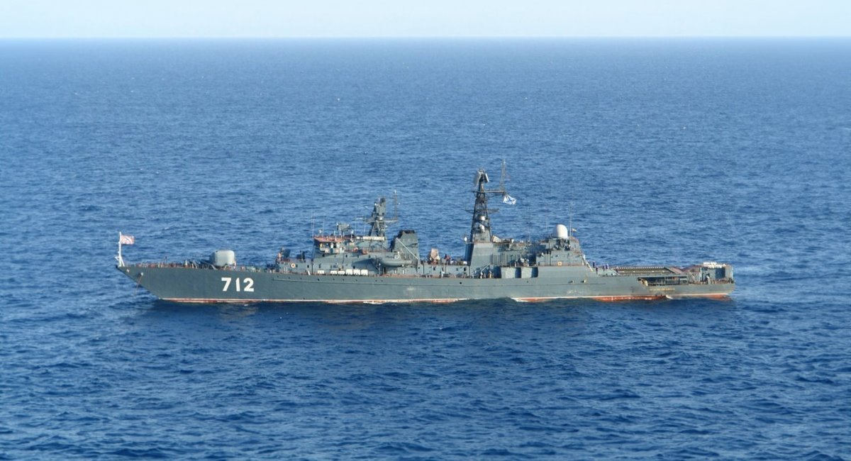 The russian frigate Neustrashimy, which has no anti-ship missiles, is equipped only with a 100-mm artillery system and anti-submarine warfare tools