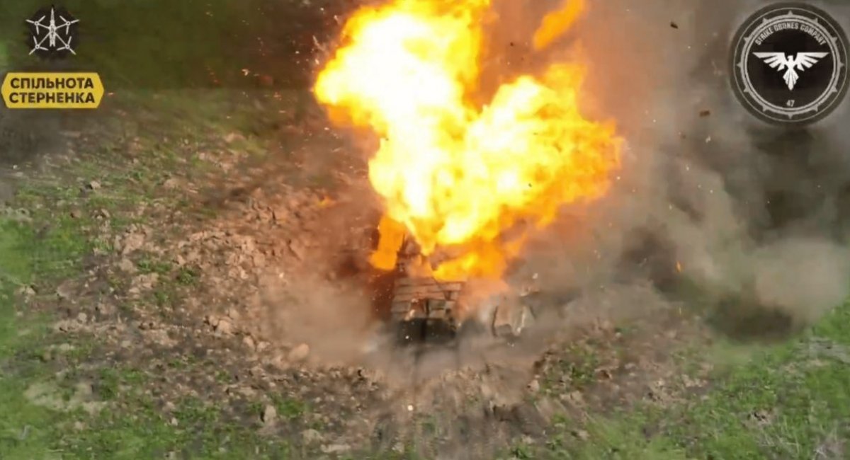 The russian T-90 tank was hit by an FPV drone