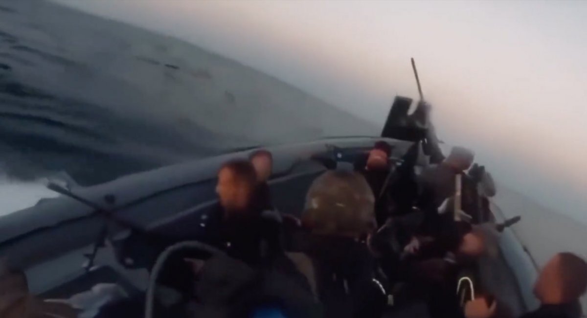 The Defense Intelligence of Ukraine carries out a special operation in the waters of Crimea in collaboration with the naval fleet / Still image from a video published by the Defense Intelligence of Ukraine