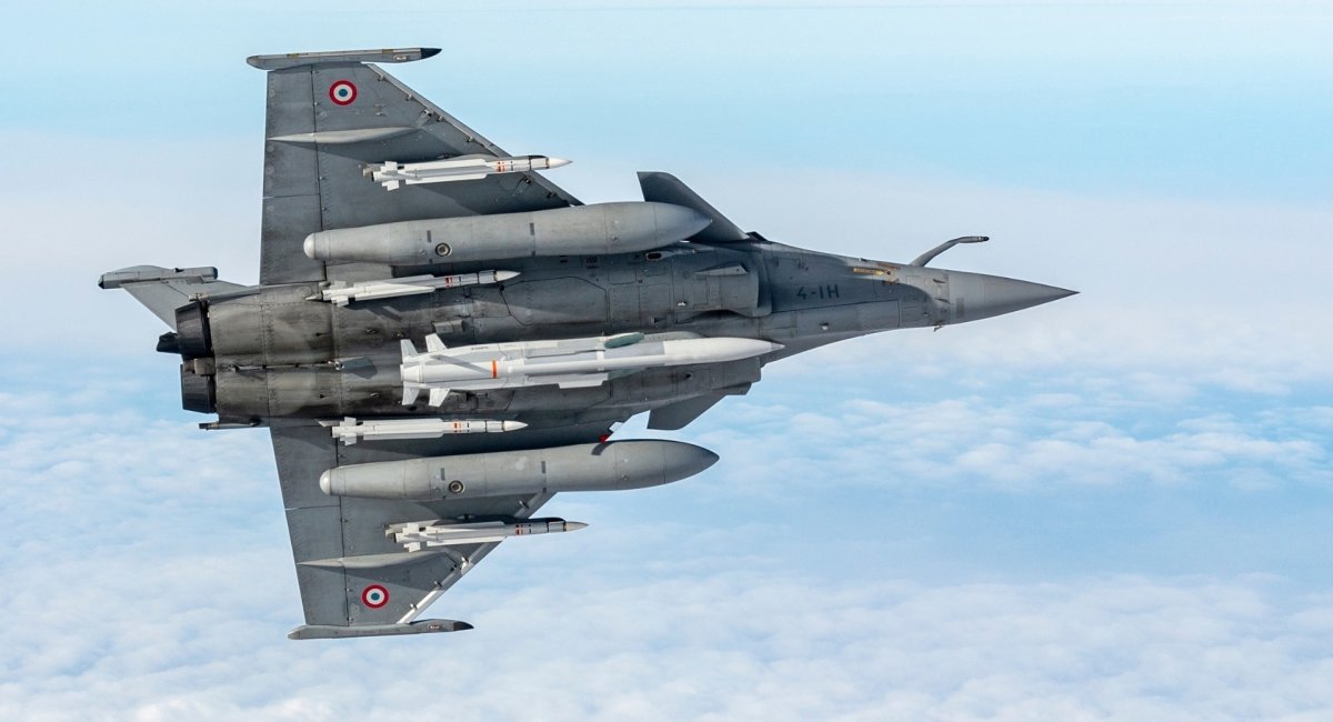 French Rafale B armed with an ASMP-A nuclear-capable missile / Open-source illustrative photo
