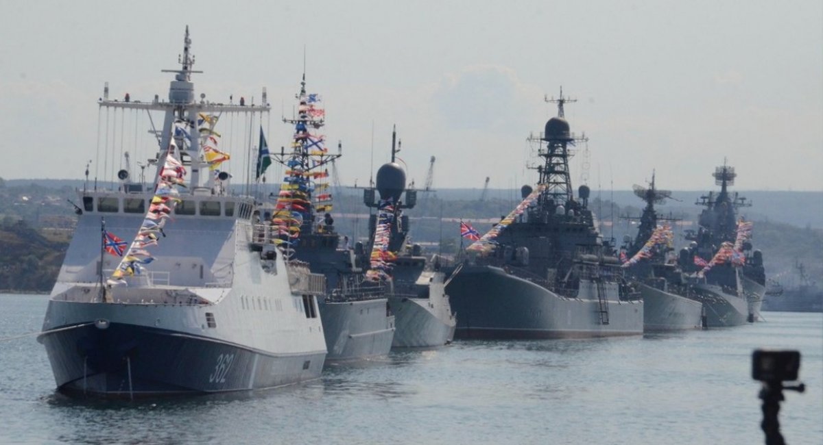 Is russia’s Black Sea Fleet Rreally Trapped and Unable to leave the Water Area, or On the Contrary Reinforced? / Open source illustrative photo