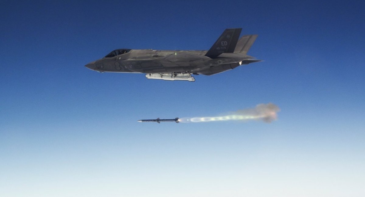 Launch of AIM-120 AMRAAM from an F-35A / Open-source photo