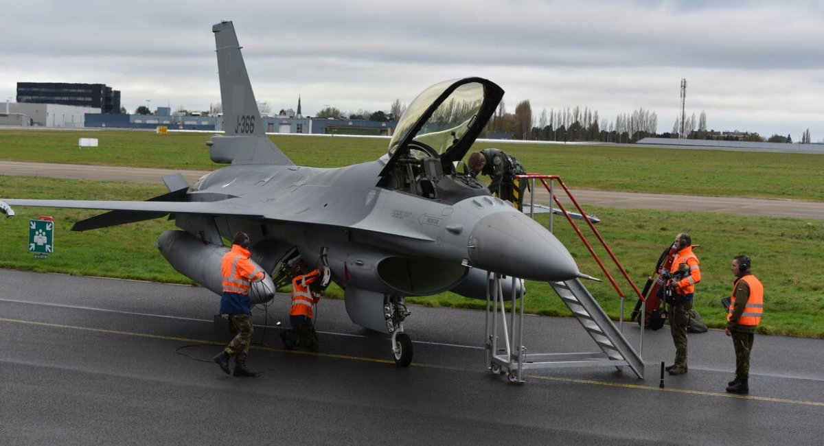 The First Dutch F-16 Aircraft Have Been Sent to Romania to Train ...