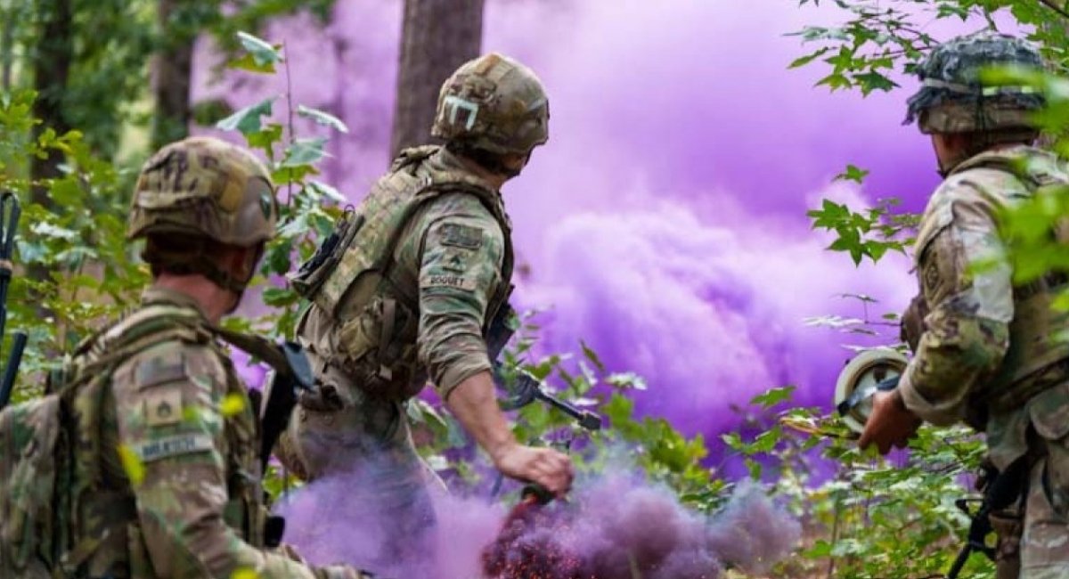 Use of M18 colored smoke grenade / Photo credit: U.S. Departament of War