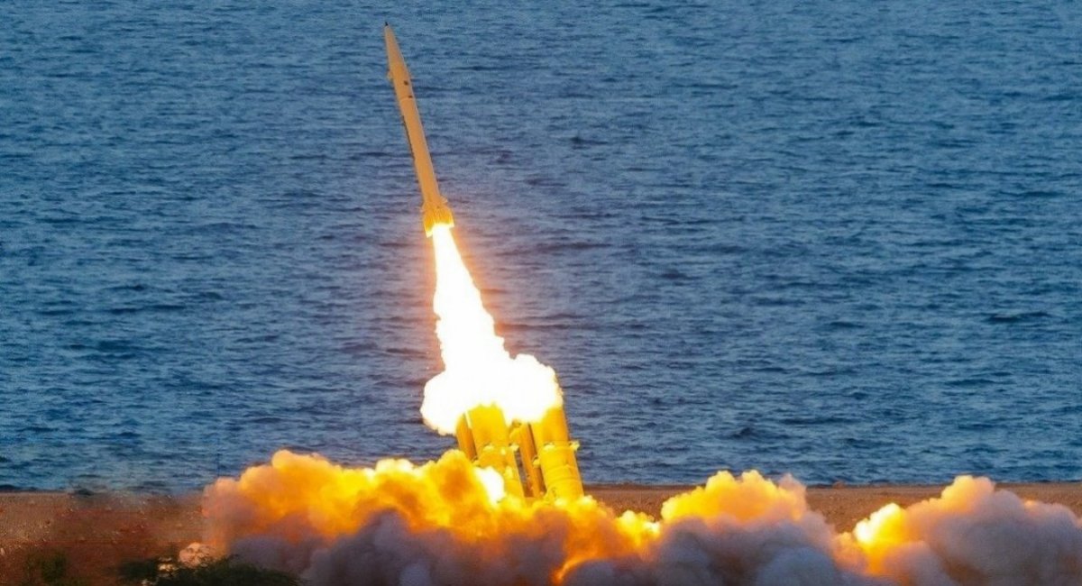 Launch of Fath-360 missile / Open source illustrative photo