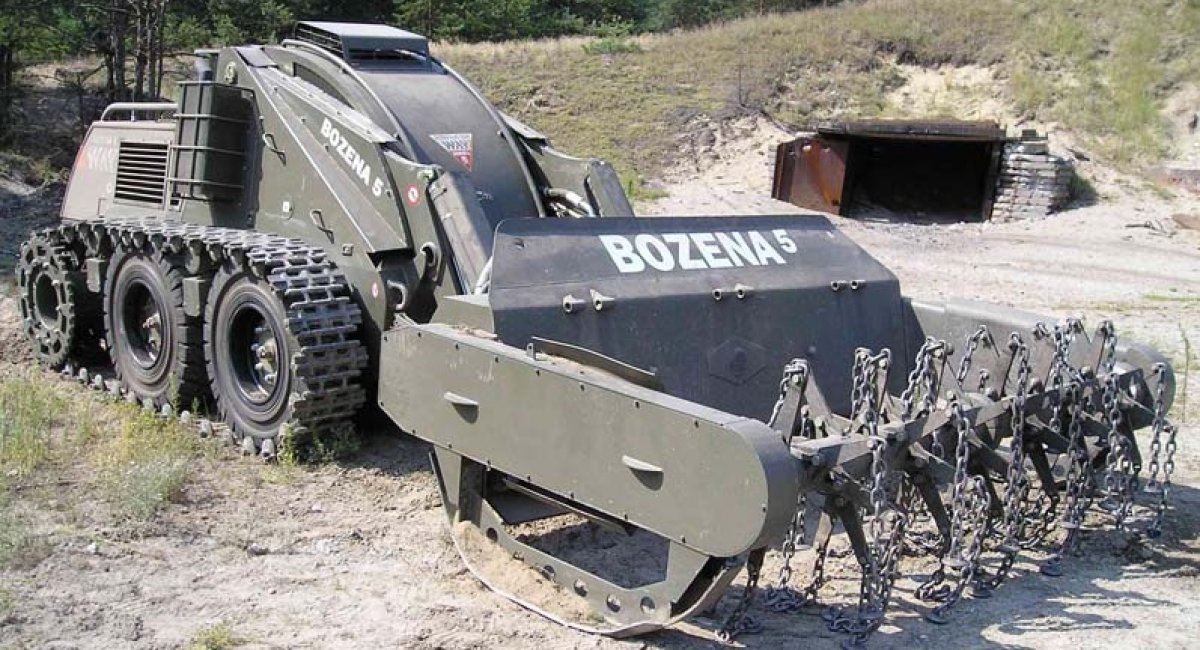 Bozena 5 Remote-controlled Mine Clearing Vehicle / Illustrative photo from open sources