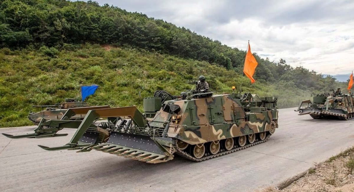 Korean K600 Rhino Combat Engineering Vehicle / Open source illustrative photo